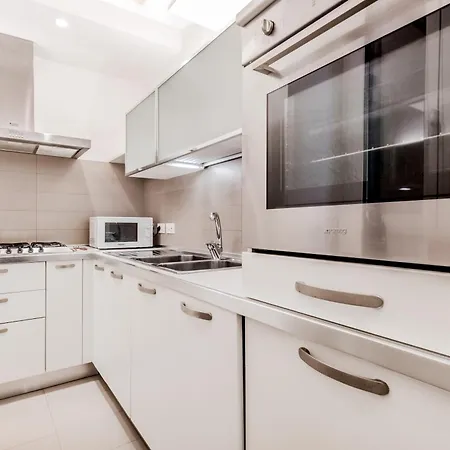 Apartament Trastevere House 24 *